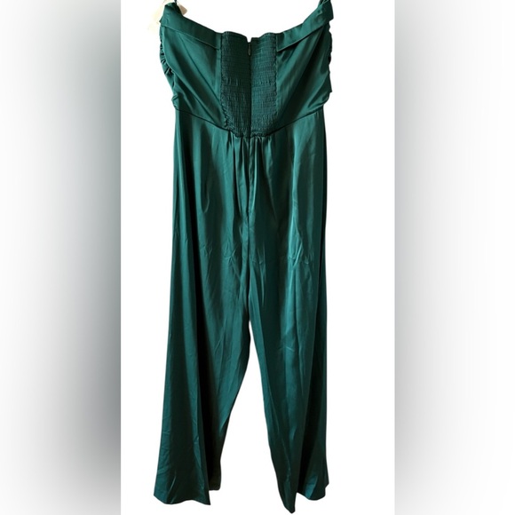 Abercrombie & Fitch Emerson Ruched strapless jumpsuit - Picture 4 of 8